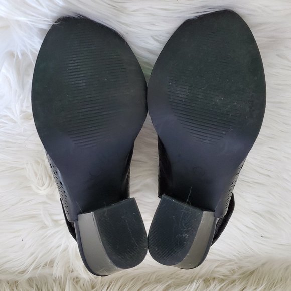 Jessica Cline Black Open Toe Laser Cut Chunky Heel SZ 7.5M - Picture 6 of 10